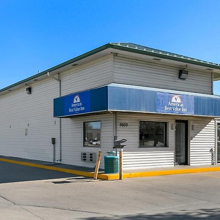 Americas Best Value Inn - Lincoln Exterior photo