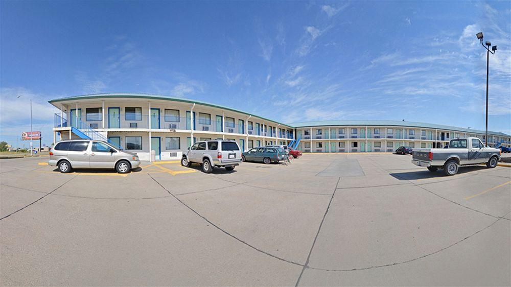 Americas Best Value Inn - Lincoln Exterior photo