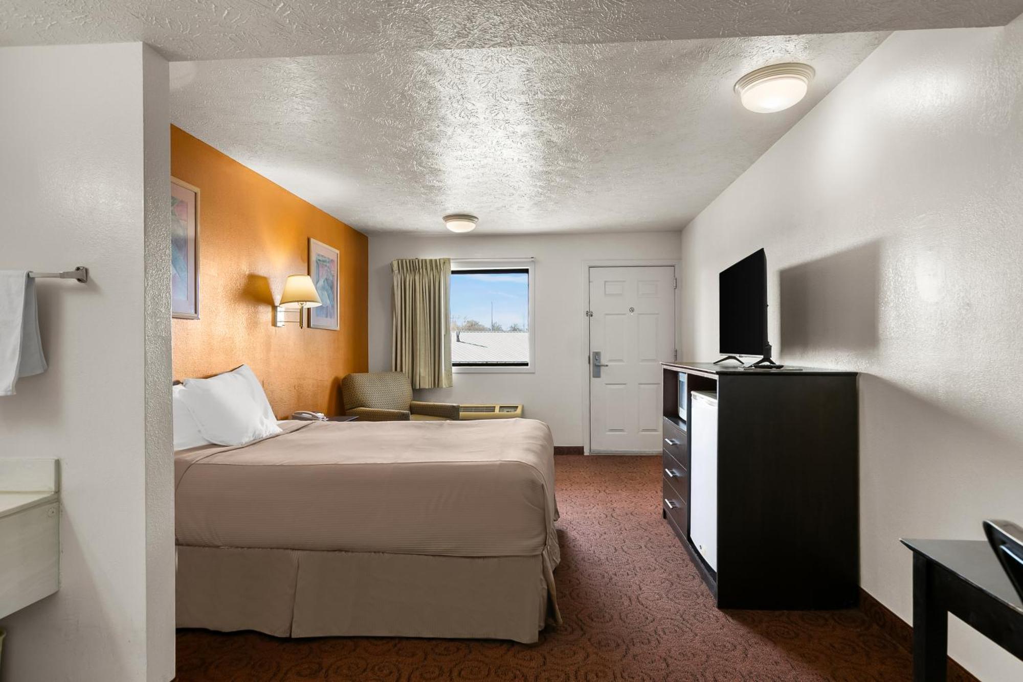 Americas Best Value Inn - Lincoln Exterior photo